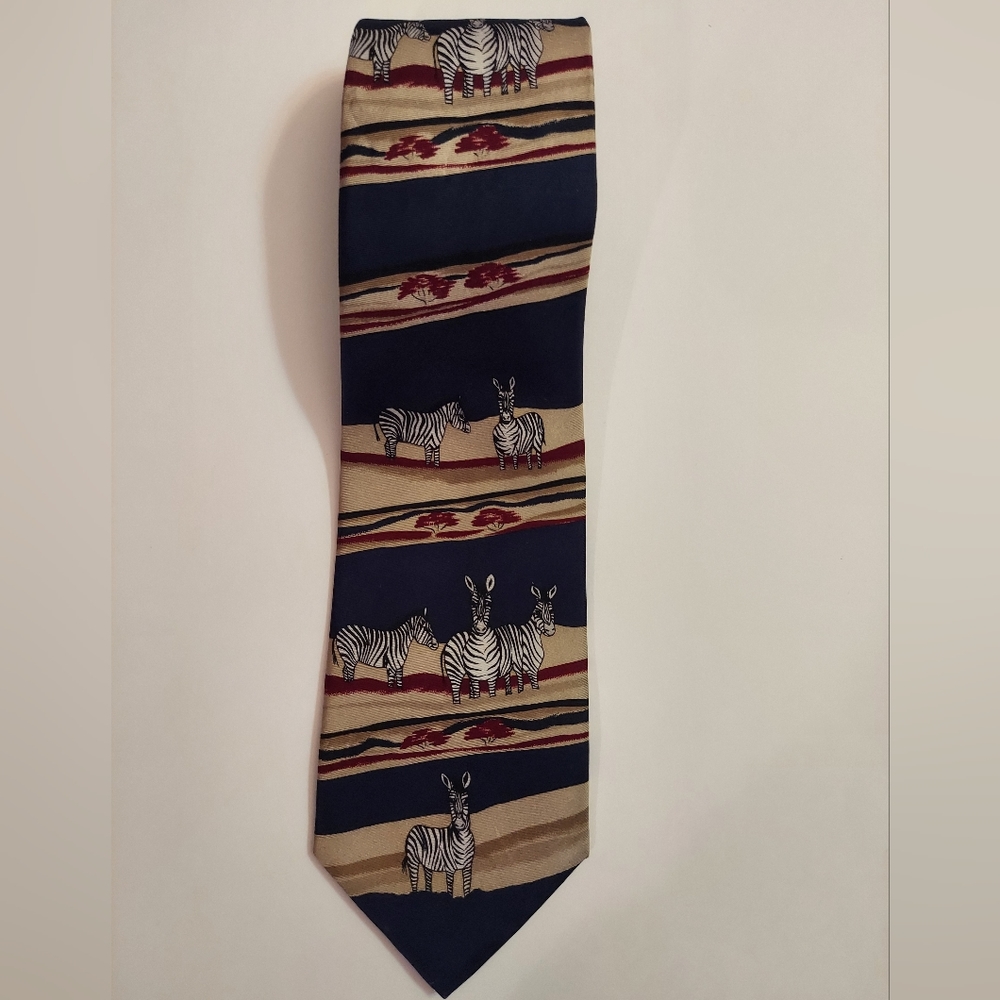 Vintage Into Africa zebra tie- 100% silk - Picture 2 of 4